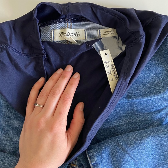 Madewell Maternity Skinny Crop Over the Belly Jeans TENCEL Dewey wash - Picture 7 of 11